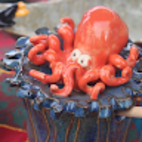 Meet your Posher, Rigoberto - Picture 1 of 1